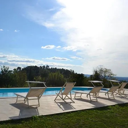 Villa Sleeps 6 Wifi *
