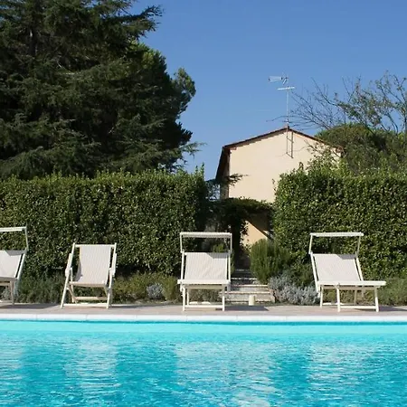 Sleeps 6 Wifi Villa Palaia