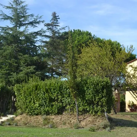 Sleeps 6 Wifi Villa Palaia